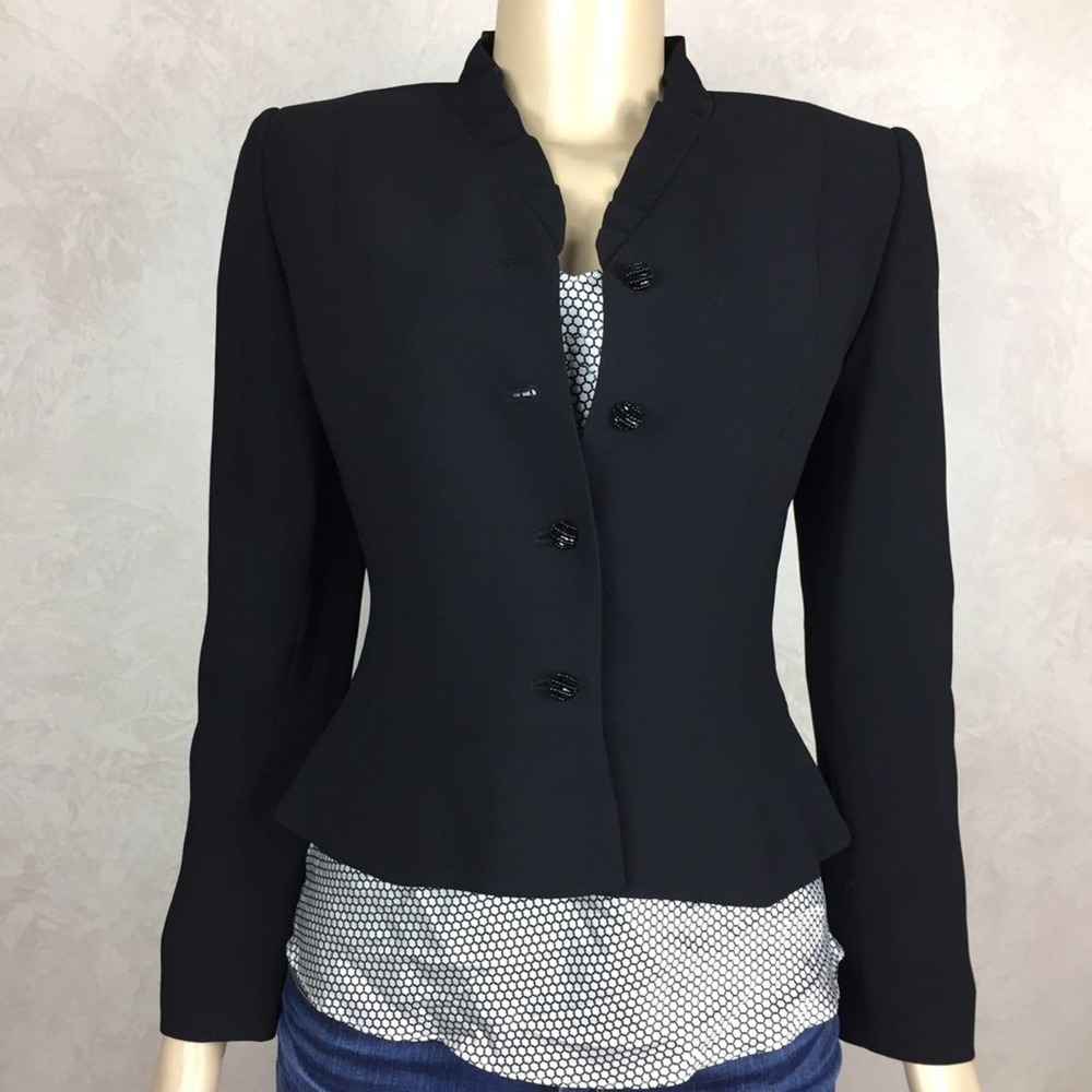 Tahari  by Arthur S Levine Peplum Black Blazer 4P - Picture 3 of 7